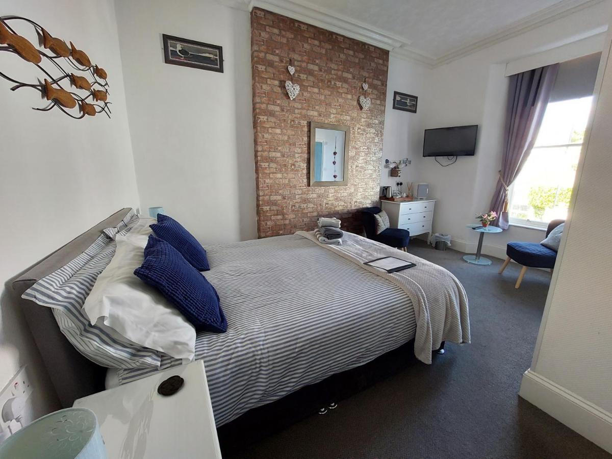 Beachcomber B&B Tenby Bagian luar foto