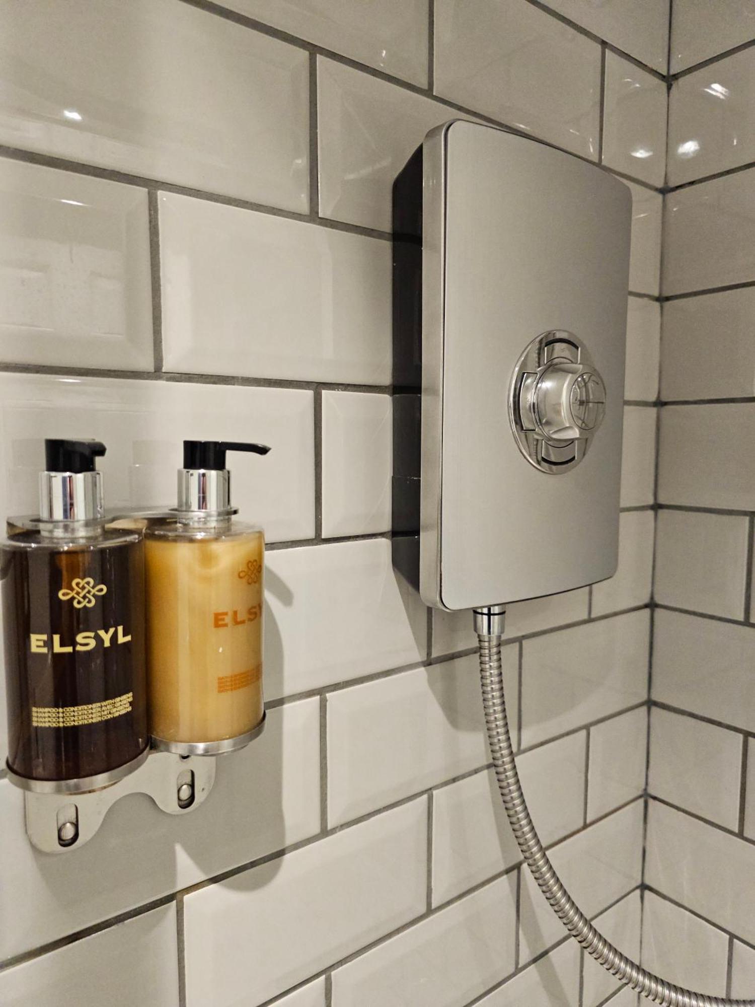 Beachcomber B&B Tenby Bagian luar foto