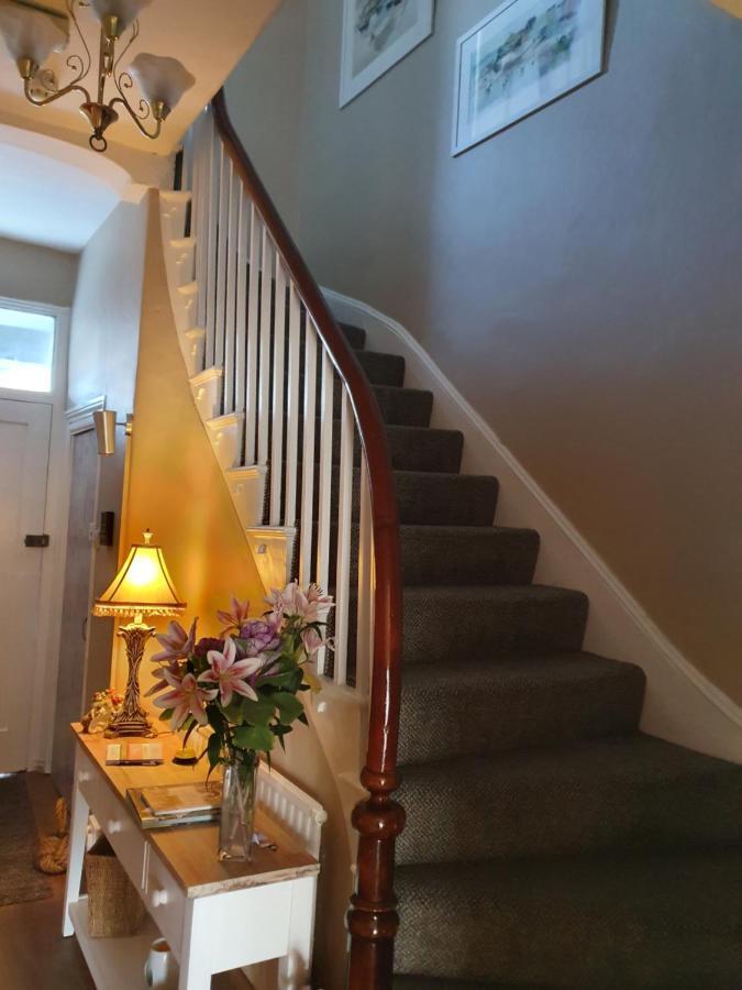 Beachcomber B&B Tenby Bagian luar foto